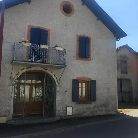 Entre Pays Basque Et Bearn Lahontan