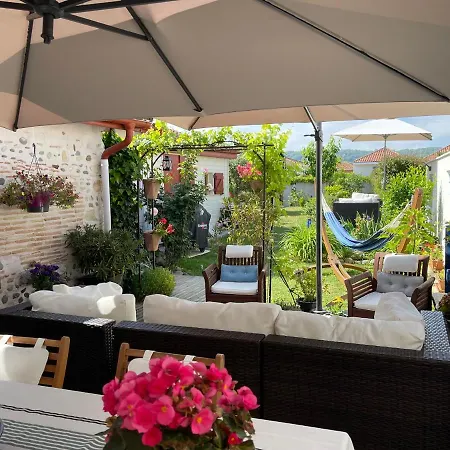 Entre Pays Basque Et Bearn 3*