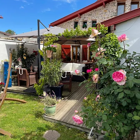 Entre Pays Basque Et Bearn Lahontan