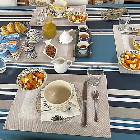 Entre Pays Basque Et Bearn לינה וארוחת בוקר 3*