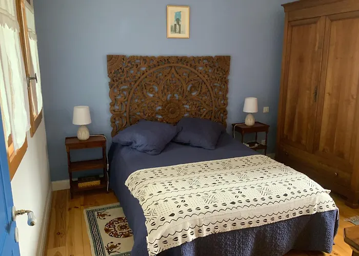 ベッド・アンド・ブレックファスト Entre Pays Basque Et Bearn Lahontan